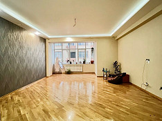 4-otaqlı mənzil , Əsəd Əhmədov küç., 131 m² Bakı