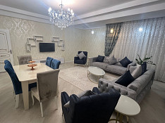 3-otaqlı mənzil icarəyə verilir, D. Hacıbəyli küç., 140 m² Bakı