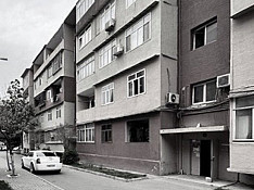 4-otaqlı mənzil , Sarayevo küç., 100 m² Bakı