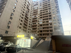 4-otaqlı mənzil , Yasamal r., 132 m² Bakı