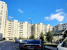 2-otaqlı mənzil , N. Hikmət küç., 55 m² Bakı