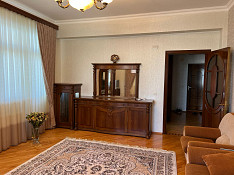 2-otaqlı mənzil, Z. Xəlilov küç., 79 м² Bakı