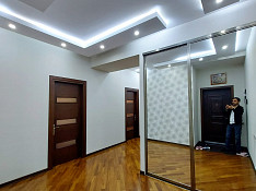 3-otaqlı mənzil , Neftçilər m/st., 130 m² Bakı