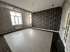 3-otaqlı mənzil , E. Mehdiyev küç., 127 m² Bakı