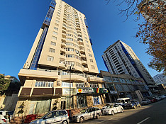 2-otaqlı mənzil , Rəşid Behbudov küç., 145 m² Баку