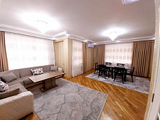 3-otaqlı mənzil , Ə. Əhmədov küç., 142 m² Bakı