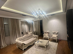 3-otaqlı mənzil , Mərdanov Qardaşları küç., 136 m² Bakı