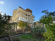 Villa , Badamdar qəs. Bakı