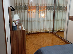 3-otaqlı mənzil , Üzeyir Hacıbəyov küç., 80 m² Bakı