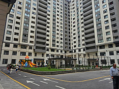 4-otaqlı mənzil , Əbdülvahab Salamzadə küç., 160 m² Bakı