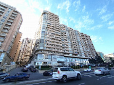 4-otaqlı mənzil , Mətbuat pr., 160 m² Bakı