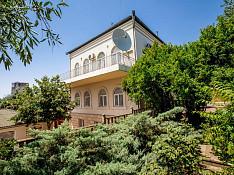 Villa , Badamdar qəs. Bakı