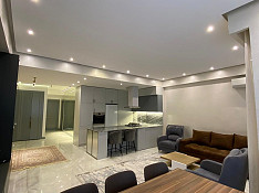 3-otaqlı mənzil , Abbas Mirzə Şərifzadə küç., 107 m² Bakı