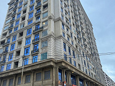 3-otaqlı mənzil , E. Əliyev küç., 117 m² Bakı