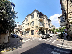 5-otaqlı mənzil , D. Əliyeva küç., 150 m² Bakı