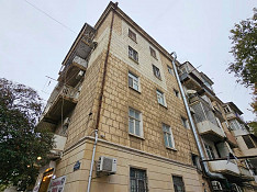 3-otaqlı mənzil icarəyə verilir, Elmlər Akademiyası m/st., 95 m² Bakı