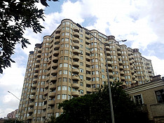 3-otaqlı mənzil icarəyə verilir, Afiyəddin Cəlilov küç. 43, 130 m² Bakı