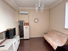 2-otaqlı mənzil icarəyə verilir, İnşaatçılar m/st., 60 m² Bakı