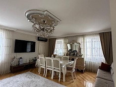 4-otaqlı mənzil , Elşən Süleymanov küç., 136 m² Bakı