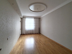 3-otaqlı mənzil , Mir Calal küç., 121 m² Баку