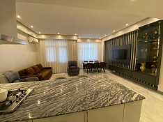 3-otaqlı mənzil , Şərifzadə küç., 107 m² Bakı