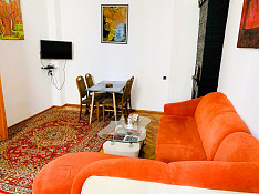 2-otaqlı mənzil icarəyə verilir, Sahil m/st., 50 m² Bakı