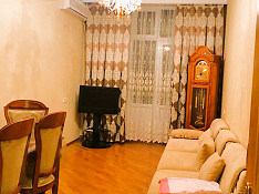 3-otaqlı mənzil icarəyə verilir, İçərişəhər m/st., 80 m² Bakı