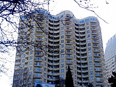 3-otaqlı mənzil icarəyə verilir, Tbilisi pr. 56, 86 m² Баку