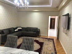 3-otaqlı mənzil icarəyə verilir, Kövkab Səfərəliyeva küç., 110 m² Bakı