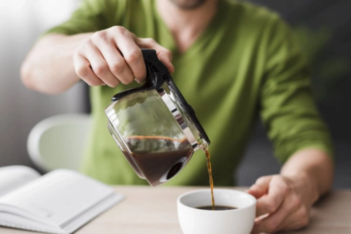 The doctor revealed the perfect time for the first cup of tea after waking upA medical specialist shared important information about how much time should pass after morning awakening before one can enjoy the first cup of t