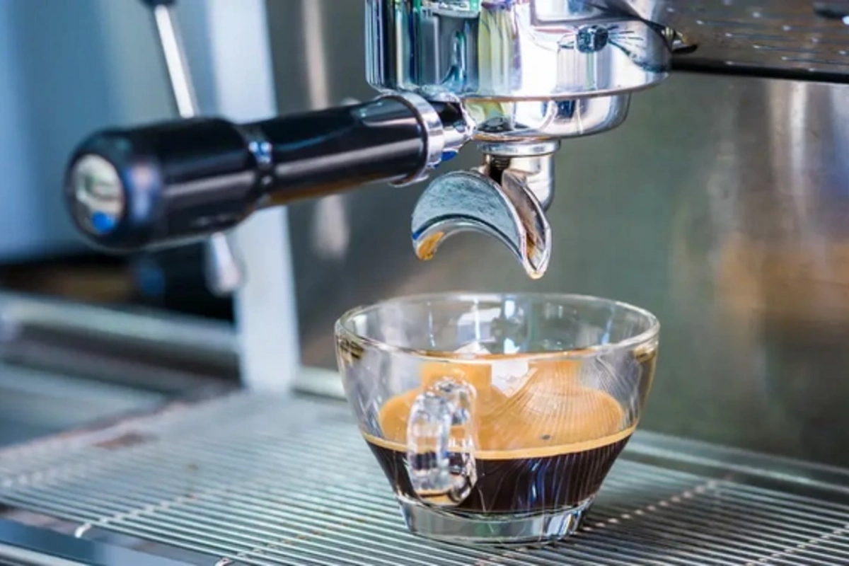 When should you drink your last cup of coffee?