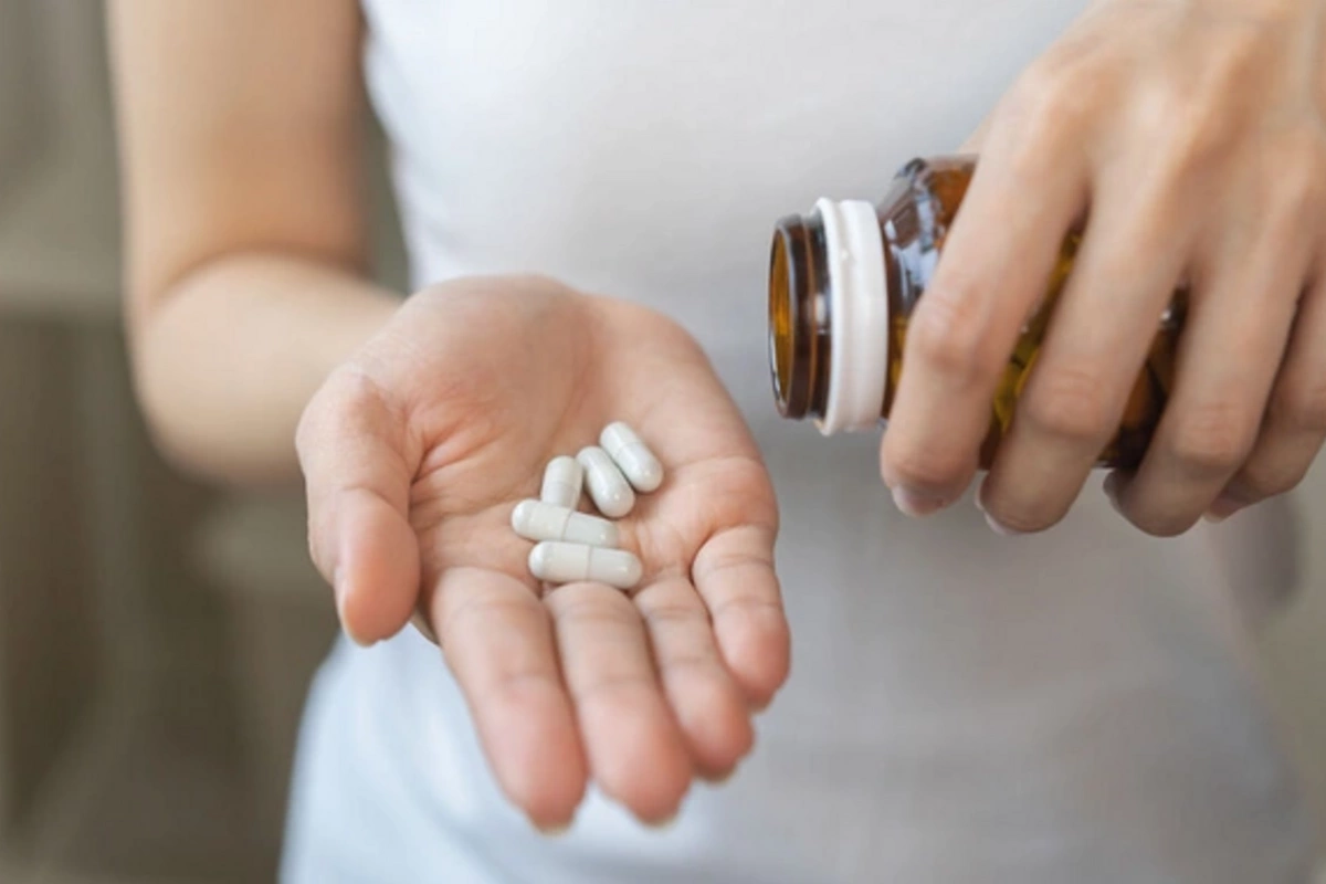 Warning: which medications should not be taken in bright sunlight?