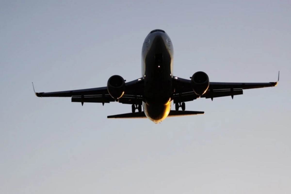 Netanyahus plane circled over the Mediterranean Sea for about an hour