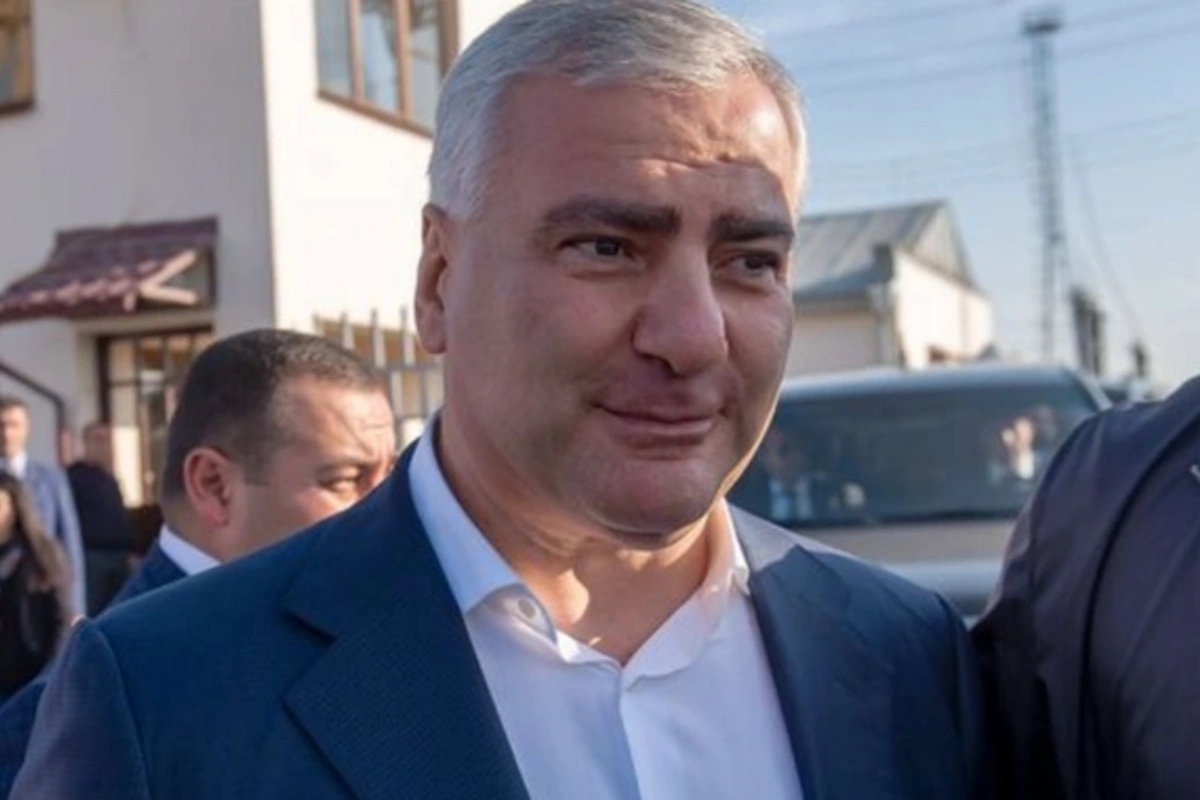 В Армении задержали российского миллиардера Самвела Карапетяна