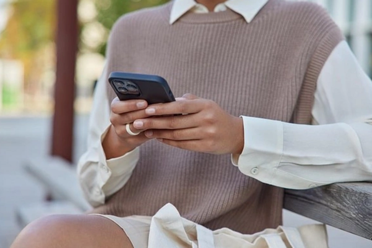 **Гаджеты ускоряют старение: что обнаружили врачи у молодежи**