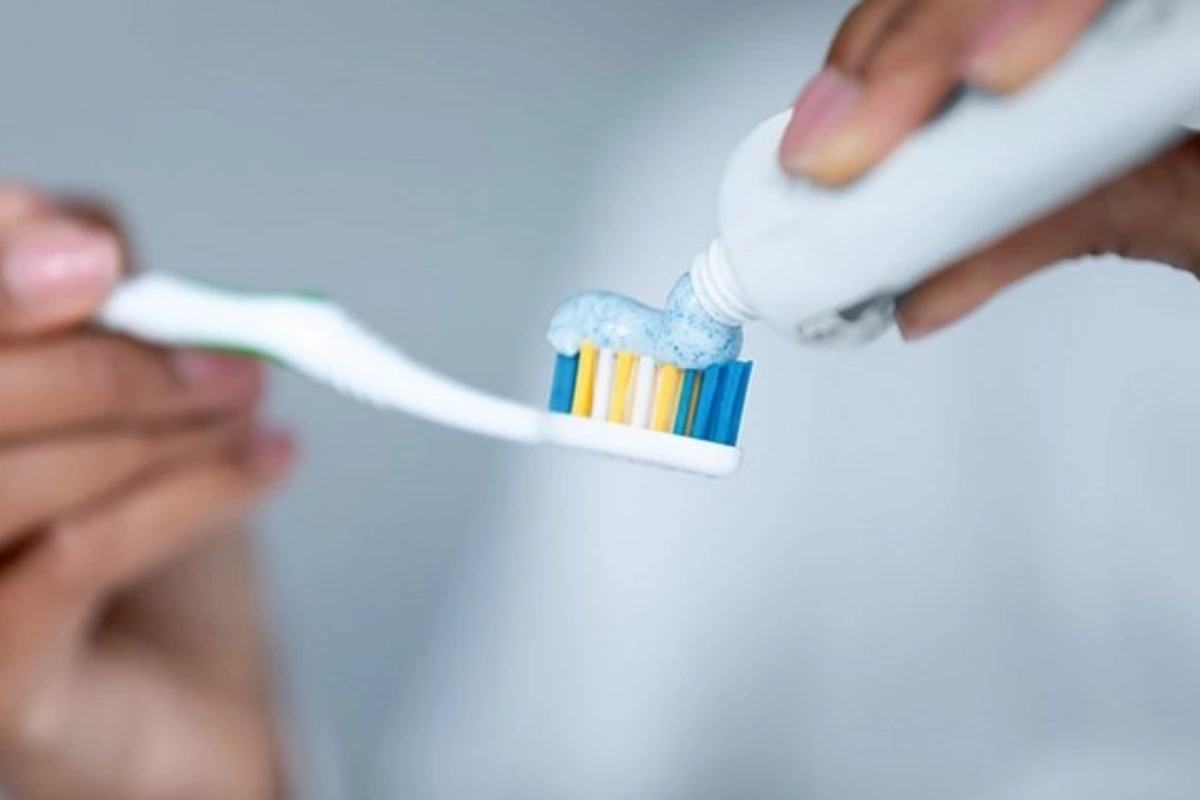 Врач предупредил: после этой еды нельзя сразу чистить зубы