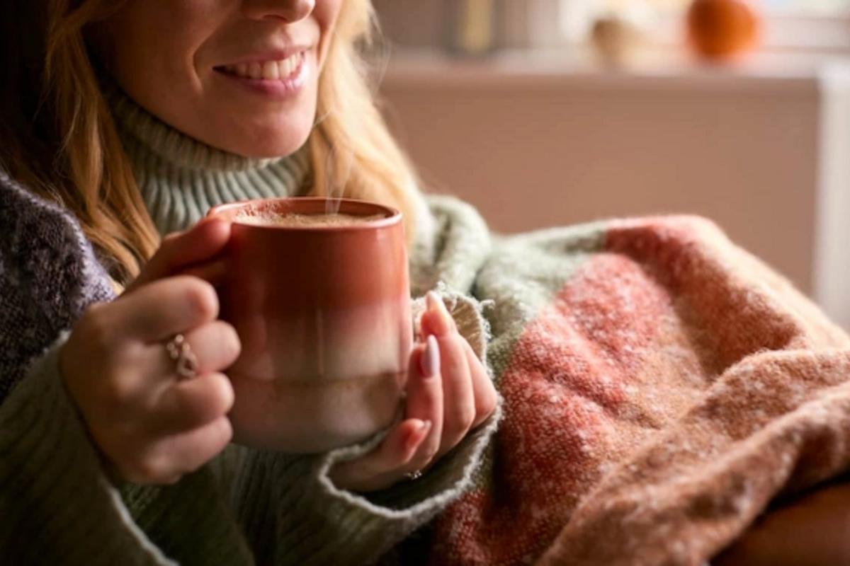 The Best Warming Drinks NamedDuring the cold season, the question of how to warm up becomes especially relevant. Experts have compiled a list of drinks that will not only provide warmth but also benefit the body during the winter cold.Specialists note tha