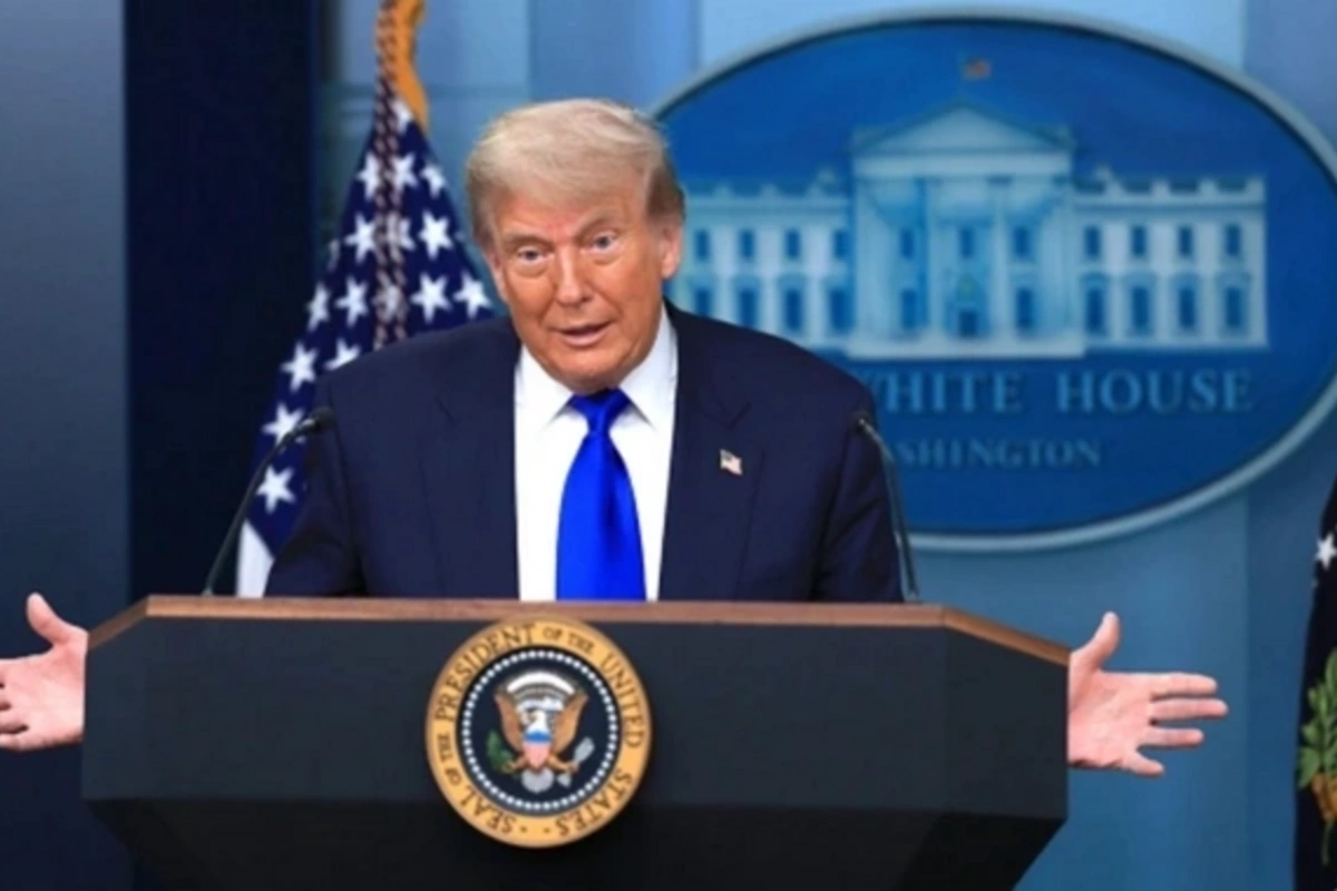 Трамп не исключил проведение трехсторонней встречи с Путиным и Зеленским