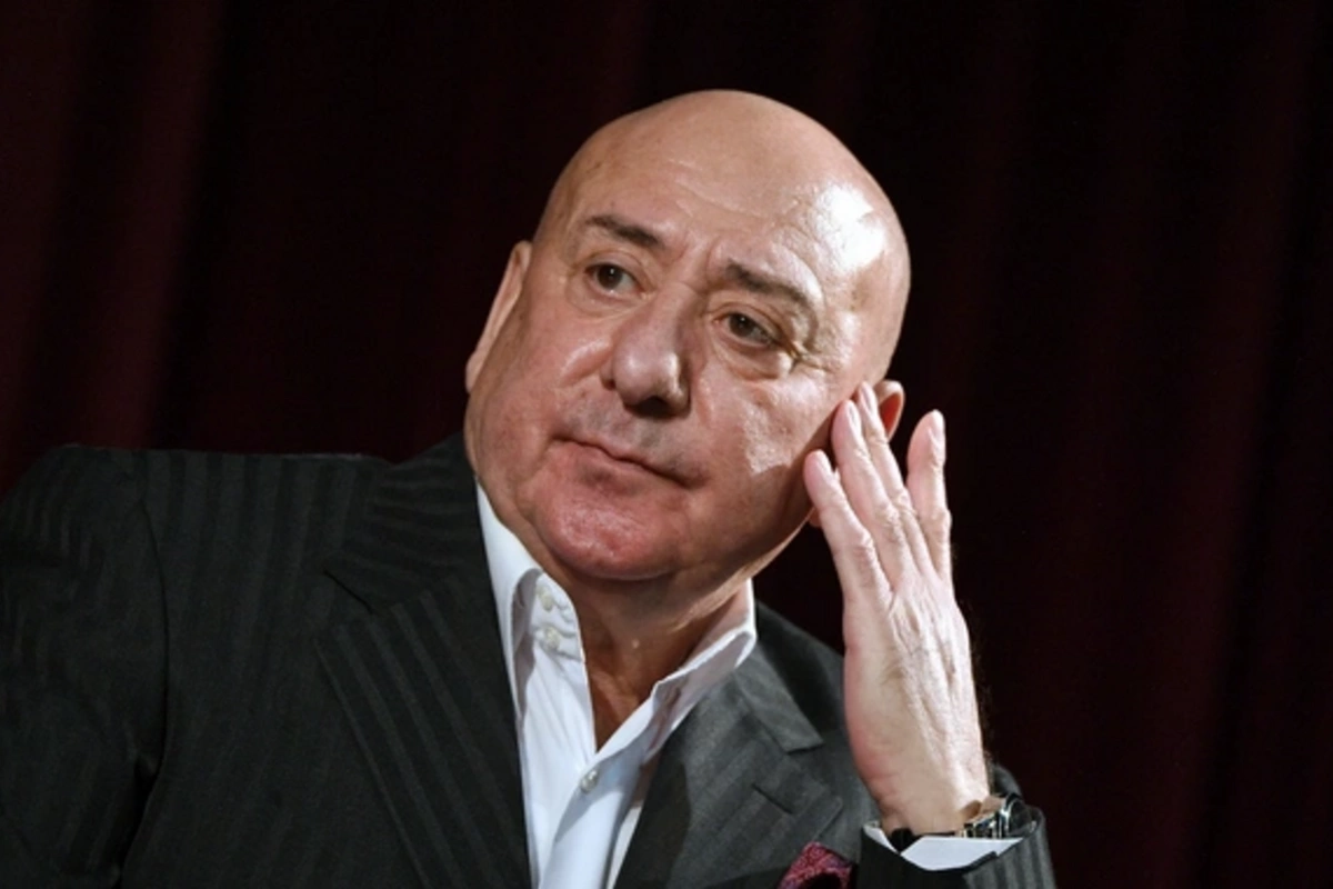 Court arrests ex-director of Moscow Theater of Satire Mamedali Agaev