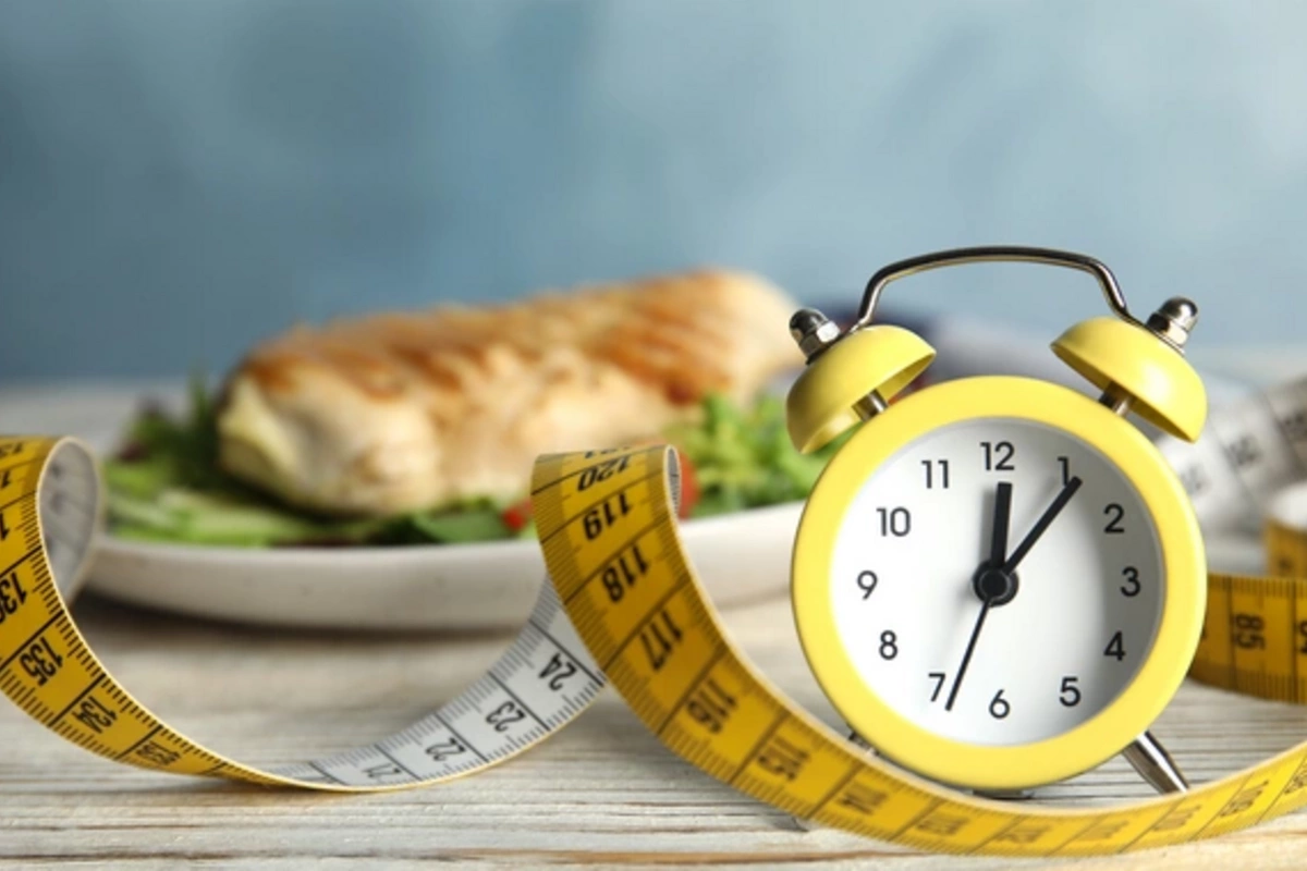 Scientists named the best mealtime for intermittent fasting