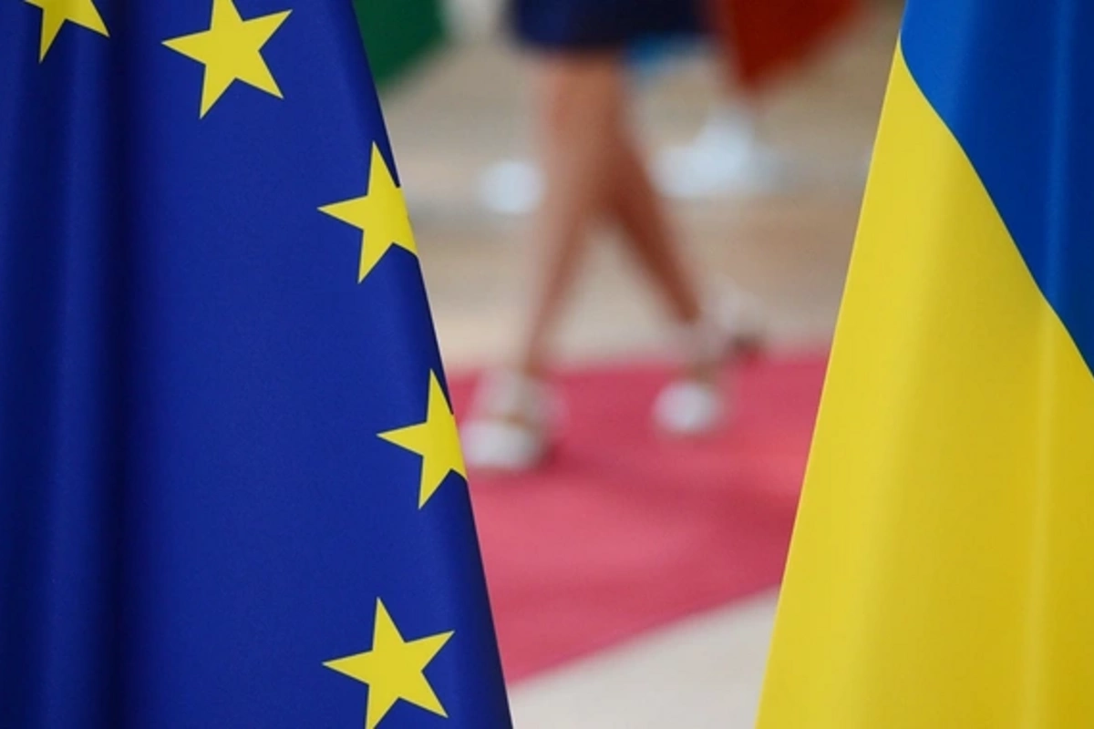  СМИ: Европа разработала пакет гарантий безопасности для УкраиныСогласно информации из авторитетных источников, европейские страны завершили подготовку комплексного пакета гарантий безопасности для Украины. Документ, над которым работали дипломаты ведущих