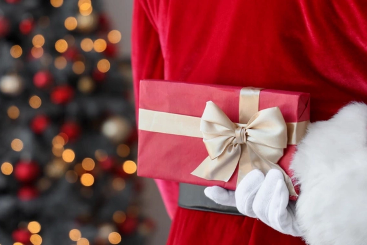  Вредит ли детям вера в Деда Мороза: мнение психологов