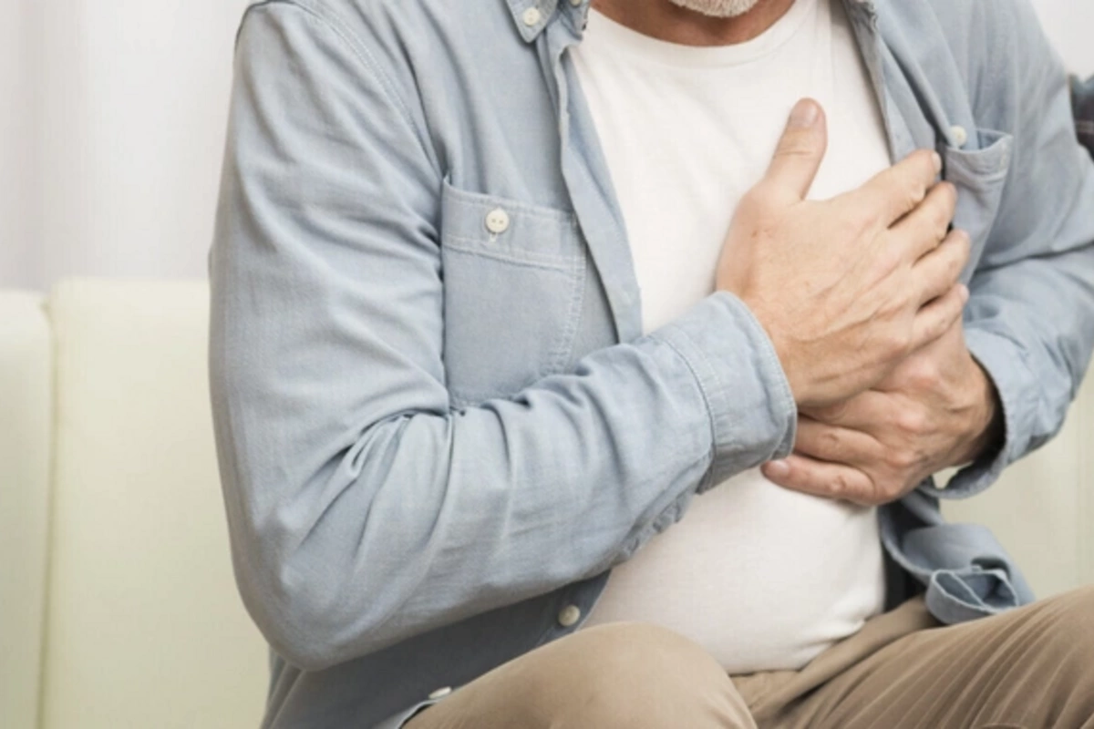 Названо время суток, когда инсульты и инфаркты случаются чаще всего