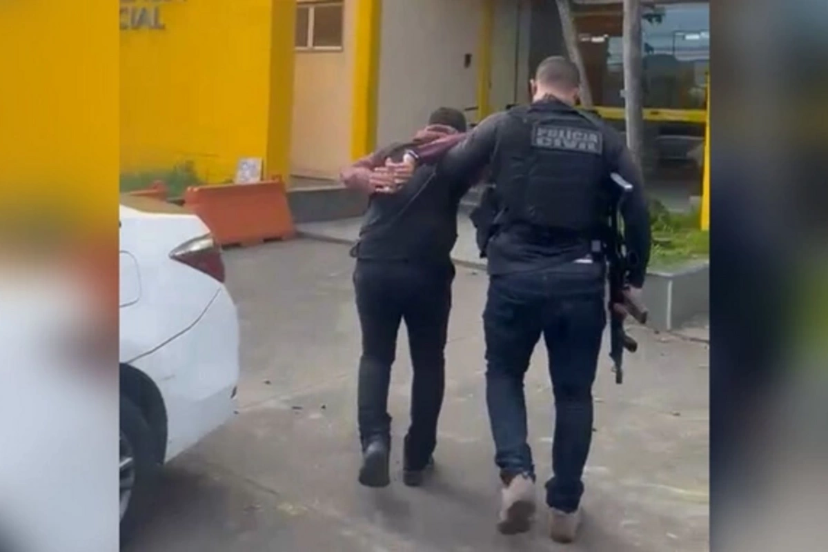 Отчим шантажировал 13-летнюю падчерицу видео с ней из ванной комнаты и поплатился
