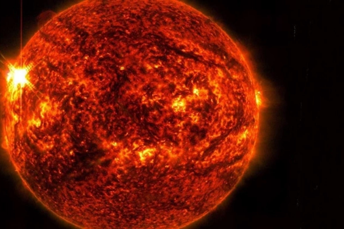 Powerful solar flare disrupted radio communications on five continents