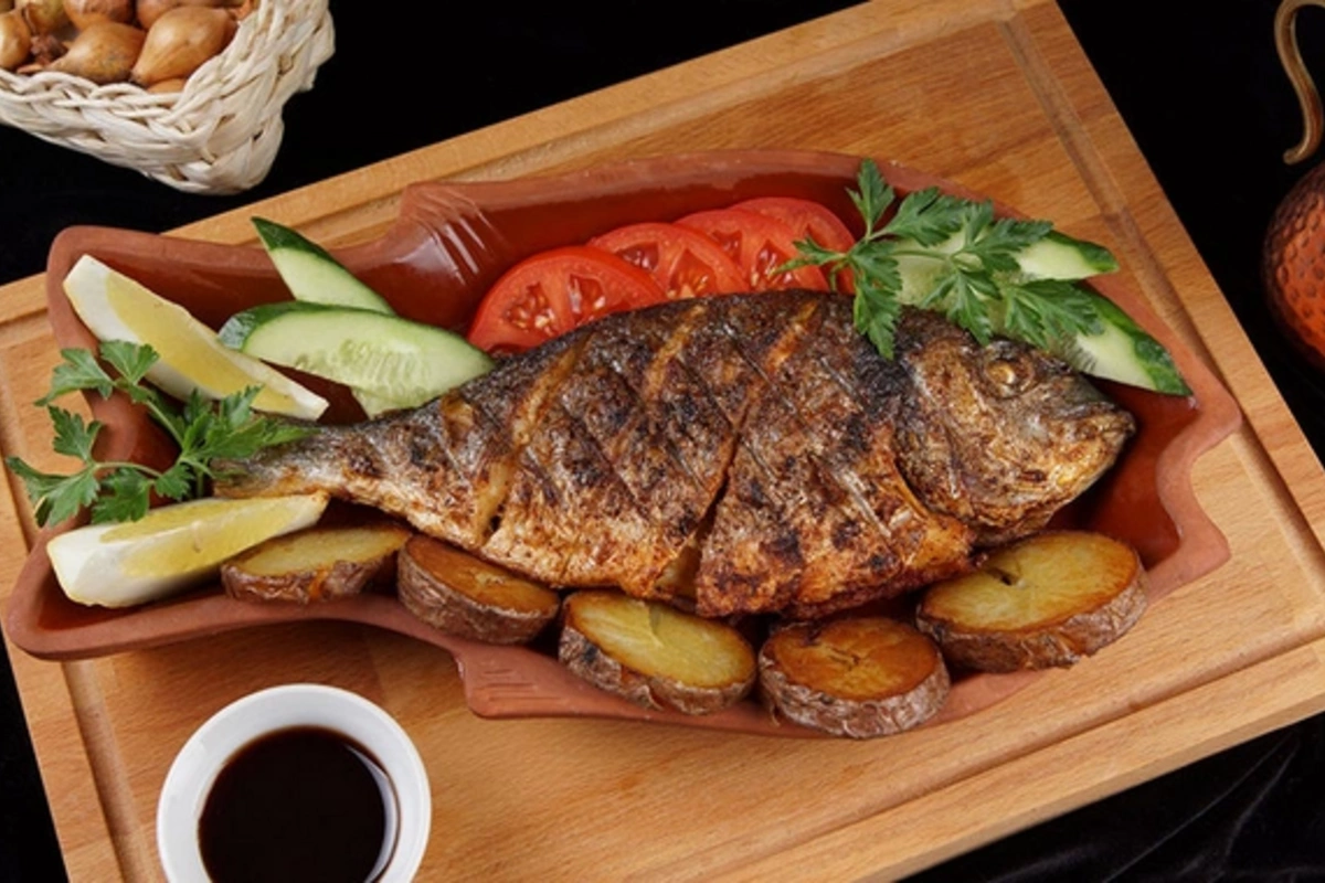 Can you eat fish every day: doctors gave the answer