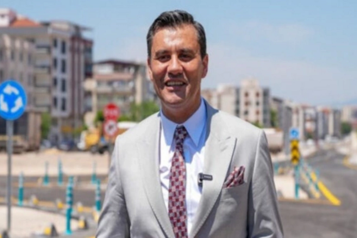 The mayor of a Turkish city died from an electric shock