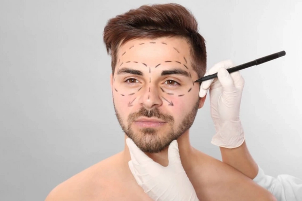  Хирург разоблачил маркетинговые уловки в пластической хирургии