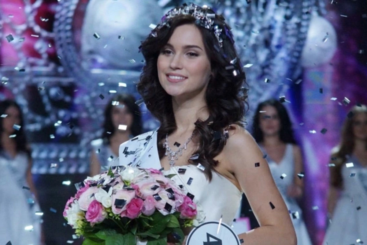 As a result of the traffic accident, a well-known beauty died