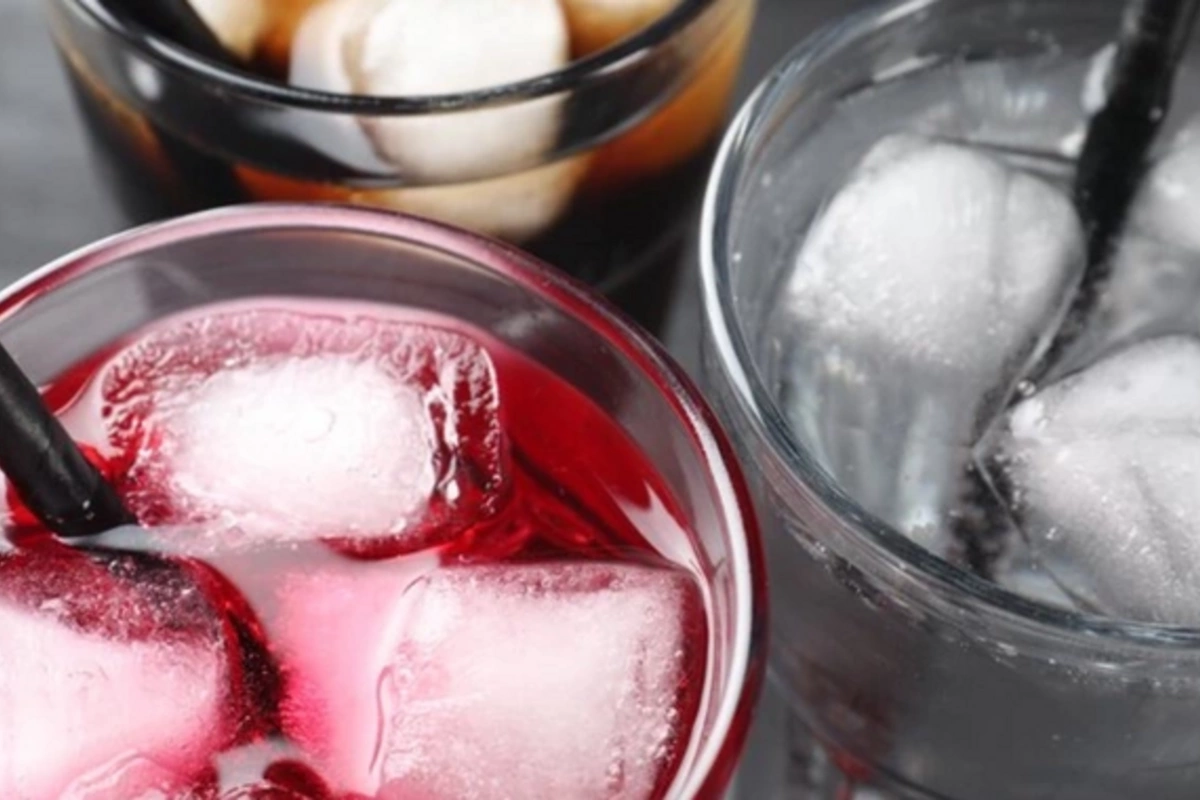Who should not drink water with ice? - WARNING